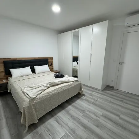 Lolitas Apartmán *
